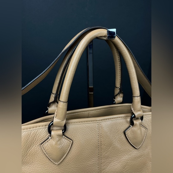 Aimee Kestenberg Tan Leather Tote Bag 15 x 12 x 5"Front Pocket Mag Closure NEW - Picture 12 of 15